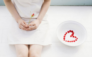 女性月經(jīng)總推遲？別急，一招幫您解決困擾！